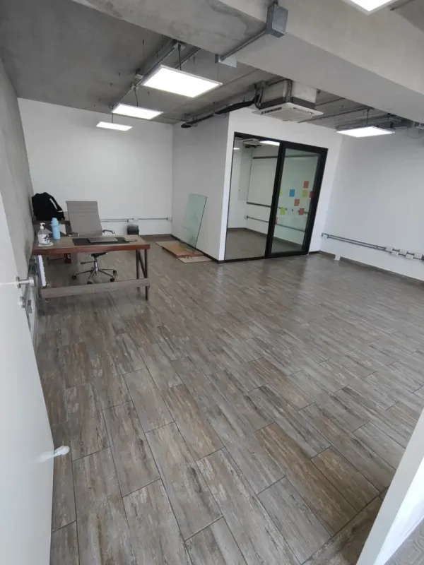 VENDO, Oficina implementada de 50 m2, Av. Grau, Barranco