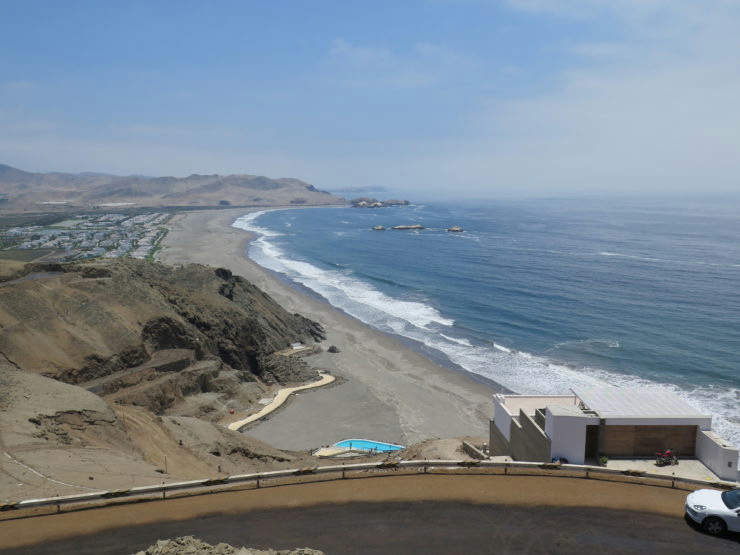 VENDO, terreno de playa en Condominio Privado Positano, San Antonio, Cañete (lote H02)