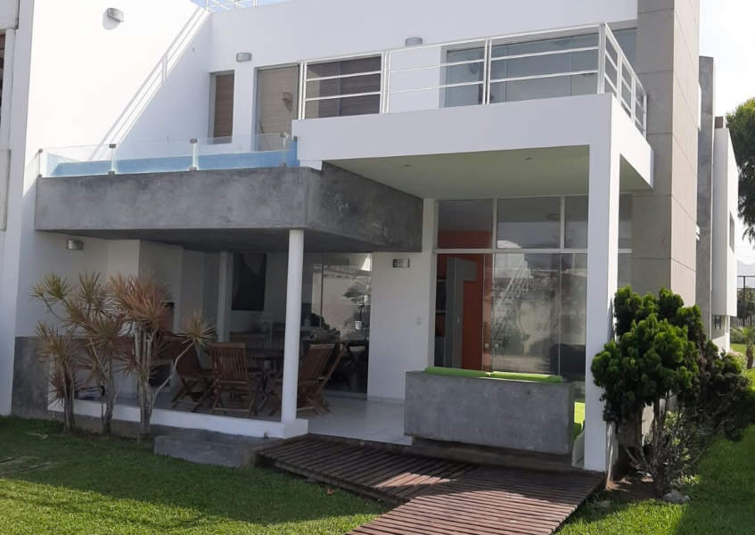 VENDO, ALQUILO, casa 118 de playa en Palabritas, Asia, Cañete (6 dorm, 6 baños, piscina)