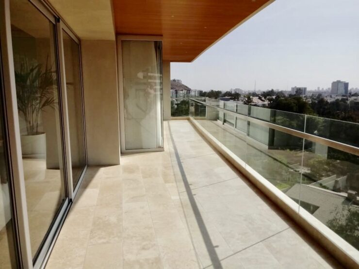 VENDO, dpto., estreno, triplex, vista al Golf, 4 dorm, Cerros de Camacho, Golf One (d.1702)