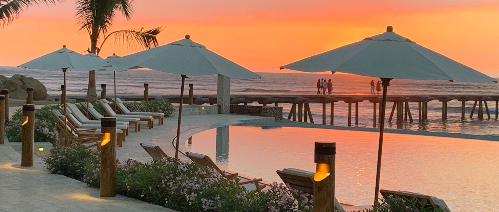 VENDO, casa de playa en Cabo Merlin, Zorritos, Tumbes (excelentes acabados)