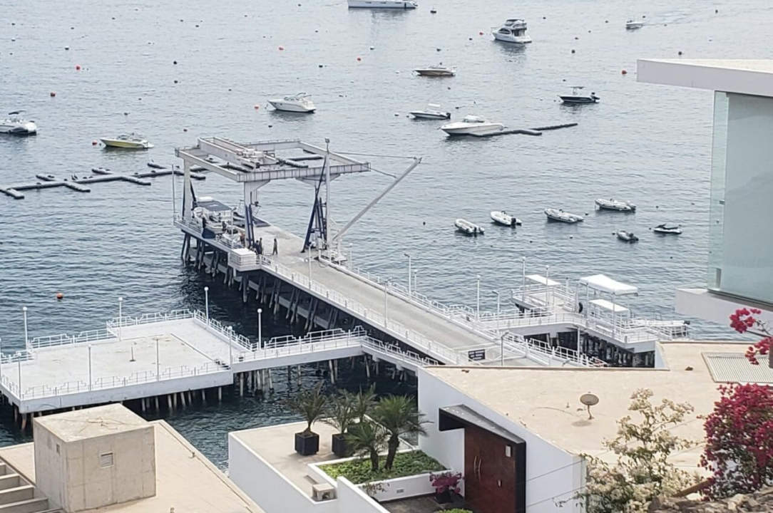 VENDO, terreno de playa en zona Los Delfines, Club Nautico Poseidon, Pucusana