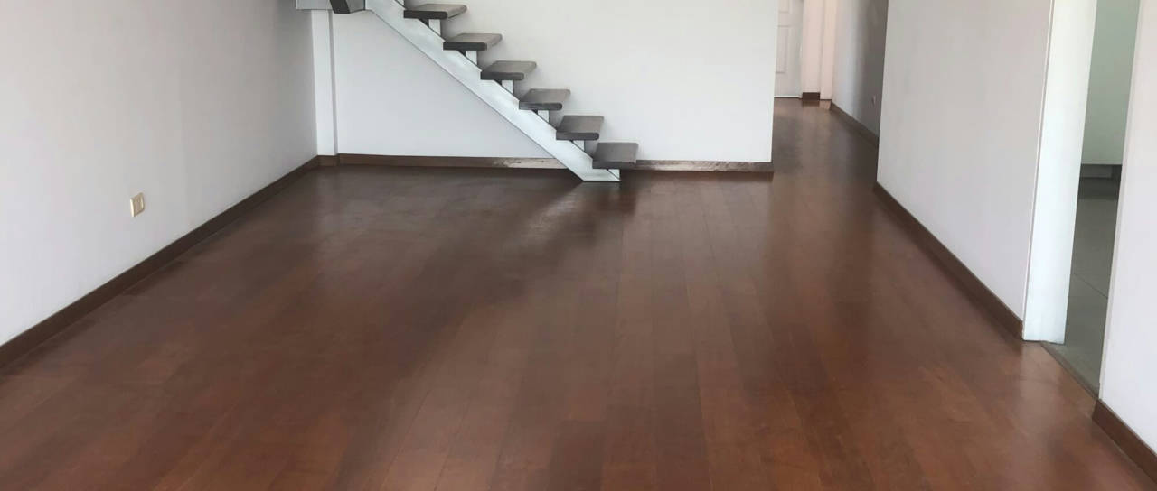 VENDO, Excelente duplex en Los Aromos, La Molina (4 dorm)