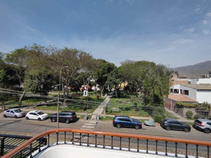 VENDO, dpto frente a parque en Los Ishpingos, ex los Abetos, El Remanso, La Molina