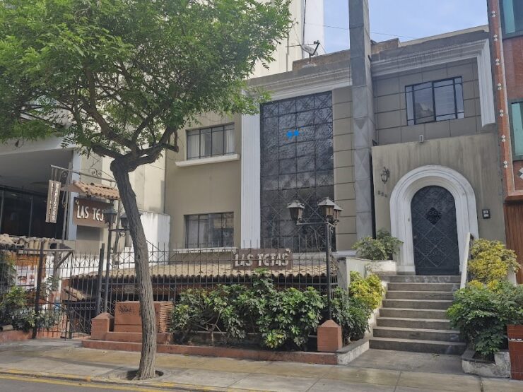 VENDO, Casona / Local Comercial para Remodelar A.T. 407mts. en Miraflores