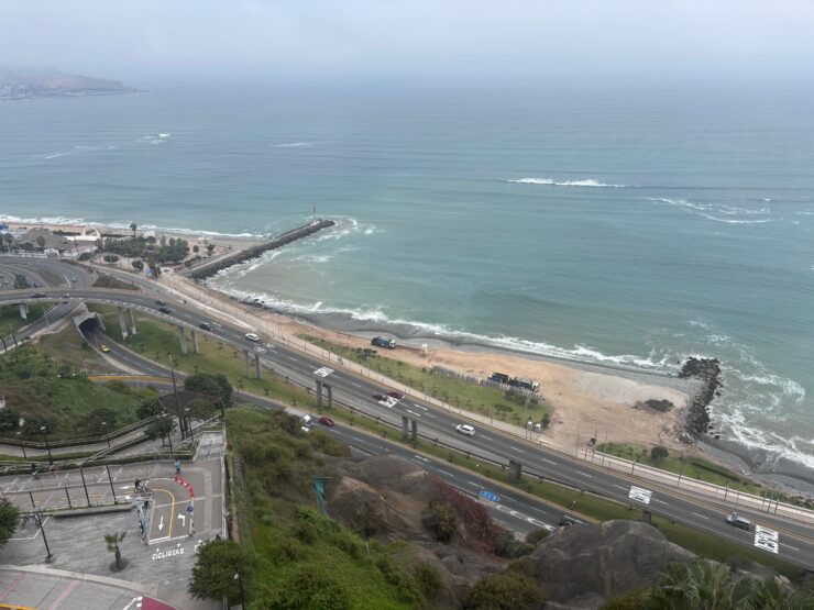 VENDO, dpto con excelentes vistas frente al mar, Malecon de la Reserva 1163, piso 12, Miraflores (4 dorm)